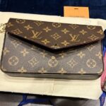 ルイヴィトン　ポシェット・フェリシー　モノグラム